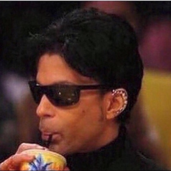 Meet your Posher, Taina - Picture 4 of 6